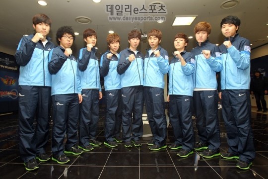 里程碑：Yagao解锁LPL联赛生涯4000次助攻成就！