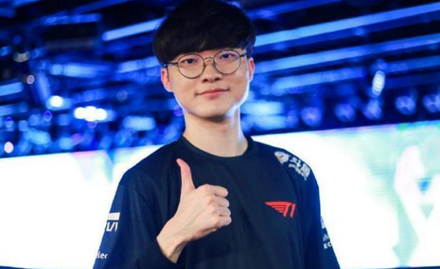 Fnatic 赢得了 2025 年布拉格征服赛：自 2022 年以来的第一个 lan 奖杯